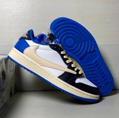 Travis Scott reverse mocha, Kleding | Heren, Schoenen, Nieuw, Bruin, Ophalen of Verzenden