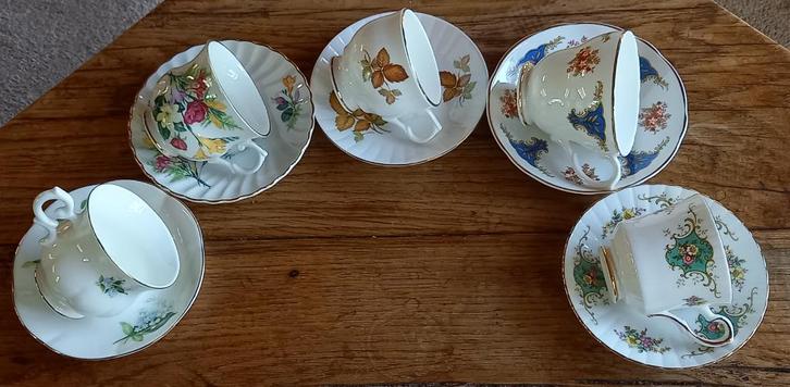 16 prachtige Engelse kop en schotels, Antiek en Kunst, Antiek | Servies los, Ophalen of Verzenden