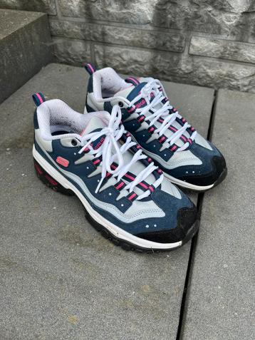 Sketchers Vrouwen Wandelschoenen maat 39 beschikbaar voor biedingen