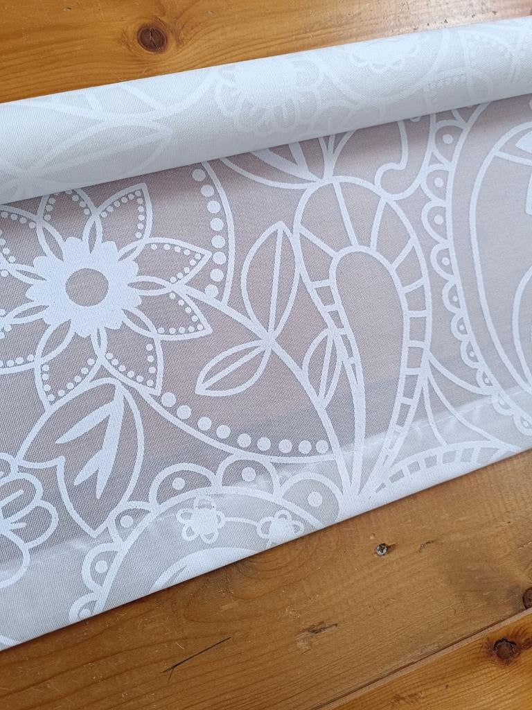 3 Rolgordijnen met print, Gebruikt, 100 tot 150 cm, Ophalen of Verzenden, Beige