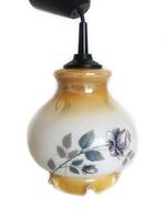 Brocante hanglamp porselein olie lamp kap antiek glas wit