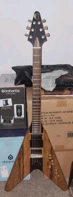 Luthier build baritone flying v 27" bareknuckle pickups, Ophalen, Zo goed als nieuw, Solid body, Overige merken