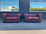 Twee Springvale Chesterfield banken rood GRATIS BEZORGD, Gebruikt, 125 cm of meer, Leer, Ophalen of Verzenden
