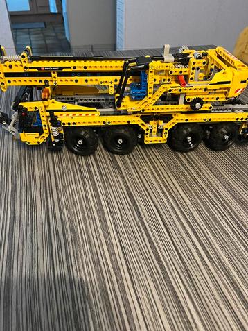 Lego technic 8053 Mobiele Kraanwagen beschikbaar voor biedingen