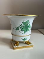 Herend porcelein Apponyi groen, Ophalen