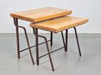 2 Brutalist bijzettafel nesting tables mimiset eiken metaal, Minder dan 45 cm, Gebruikt, Rechthoekig, Ophalen of Verzenden