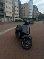 Vespa sprint 50cc 4t brom, Ophalen, Zo goed als nieuw