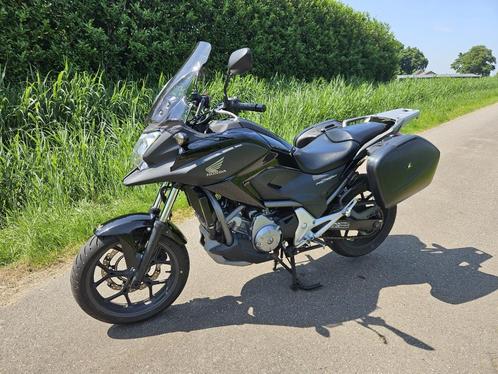 Honda NC 700 XAC incl. originele koffers en TomTom, Motoren, Motoren | Honda, Particulier, Toermotor, 12 t/m 35 kW, 2 cilinders