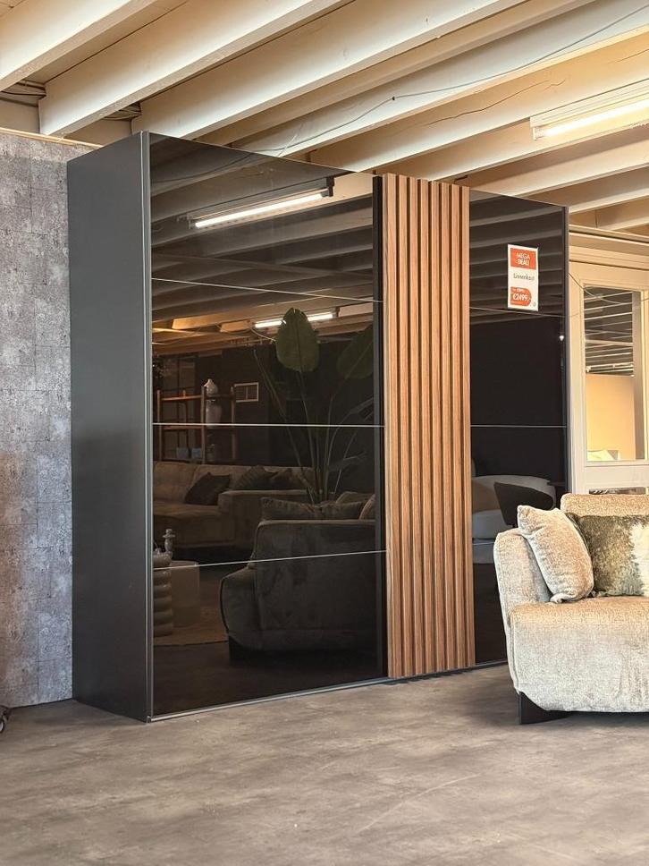 Linnenkast NIEUW met zweefdeuren en verlichting | KWALITEIT!, Huis en Inrichting, Kasten | Kledingkasten, Nieuw, 150 tot 200 cm