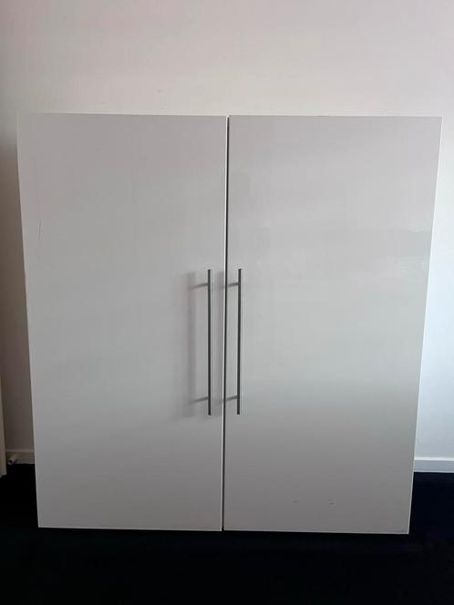 Witte ikea opbergkast met 2 Deuren, Huis en Inrichting, Kasten | Kledingkasten, Zo goed als nieuw, 150 tot 200 cm, 100 tot 150 cm