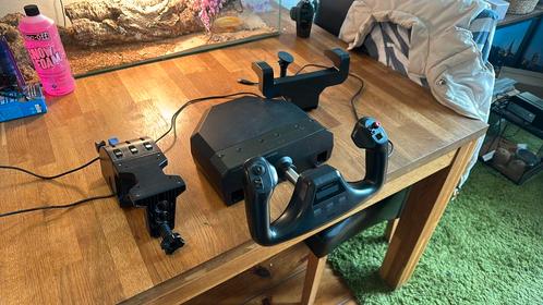 Logitech Saitek pro flight yoke set + Throttle, Computers en Software, Joysticks, Gebruikt, Ophalen of Verzenden