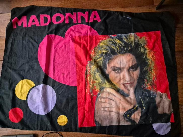 Madonna Poster/Vlag, Verzamelen, Muziek, Artiesten en Beroemdheden, Poster, Artwork of Schilderij, Verzenden