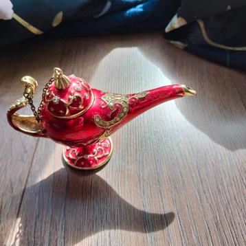 Olielamp beeldje  beschikbaar voor biedingen