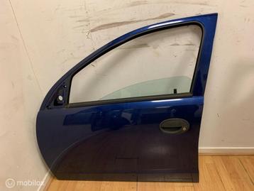 Opel Corsa C ('00-'06) 5-DRS Portier Deur Linksvoor Z10B beschikbaar voor biedingen
