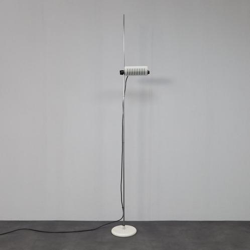 Floor Lamp 626 by Joe Colombo for Oluce, 1970s, Huis en Inrichting, Lampen | Vloerlampen, Gebruikt, 200 cm of meer, Ophalen