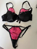 Hunkemoller private collection bh (75D) + string & slipje, Kleding | Dames, Hunkemöller, Ophalen of Verzenden, Zwart, Setje