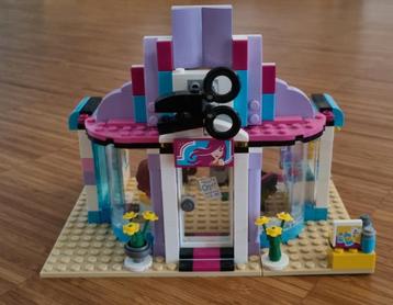 lego friends kapsalon 41093 beschikbaar voor biedingen