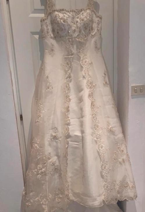 Nieuwe trouwjurk Italiaans, Kleding | Dames, Trouwkleding en Trouwaccessoires, Nieuw, Trouwjurk, Wit, Ophalen of Verzenden