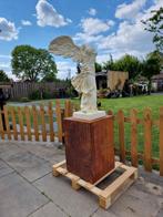 Nieuw Nike Beeld + Cortenstaal Sokkel / Engel, Tuin en Terras, Overige typen, Ophalen of Verzenden, Noordhoek, Xclusive-items@outlook.com