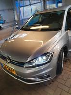 Volkswagen Golf 1.5 TSI 130pk  5D Bluemotion 2018 Grijs, Auto's, Voorwielaandrijving, Stof, 1498 cc, Euro 6