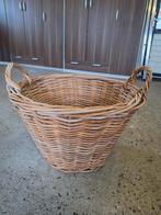 Grote rieten mand, Huis en Inrichting, Woonaccessoires | Schalen en Manden, Ophalen, Mand, Rond, Zo goed als nieuw