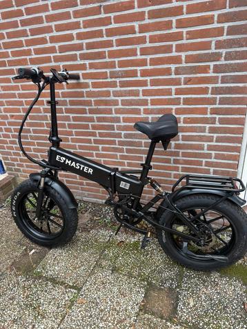 ESMASTER Rock Wheel 750 PRO Black beschikbaar voor biedingen