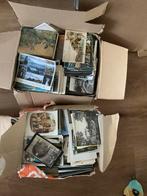 Verzameling in 2 dozen vol (oude) ansichtkaarten, Ophalen