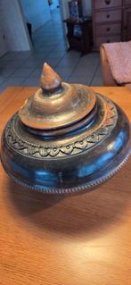 Oude stenen pot met deksel, Ophalen of Verzenden