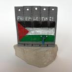 Banksy - Walled Off Hotel sculpture, Verzenden