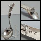 Antiek zilver,  Nederlands zilveren roomlepel., Ophalen of Verzenden, Zilver