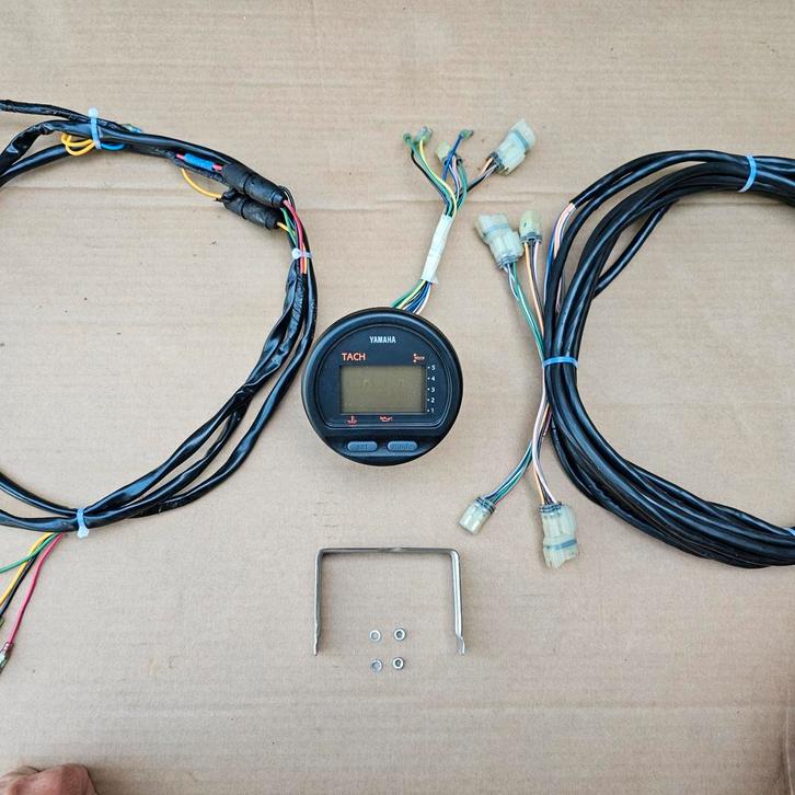 Yamaha tach 6Y5-8350T-D0-00 tachometer tacho toerenteller, Watersport en Boten, Accessoires en Onderhoud, Zo goed als nieuw, Motor en Techniek