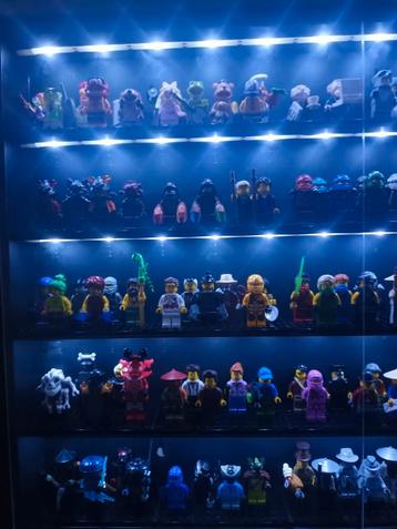 Lego minifiguren ruilen beschikbaar voor biedingen