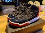 Jordan Max Aura Sneakers - Maat 39/40, Ophalen, Zo goed als nieuw, Jongen of Meisje