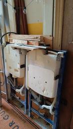 Twee wc inbouwreservoirs Geberit, Ophalen