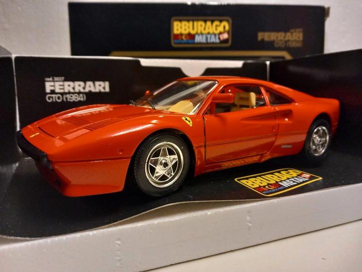 Ferrari 288 GTO rood 1984 Bburago metal 1:18 KRD, Hobby en Vrije tijd, Modelauto's | 1:18, Zo goed als nieuw, Auto, Bburago, Ophalen of Verzenden