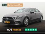 Mercedes-Benz A-Klasse 180 Business Solution Luxury Automaat, Auto's, Automaat, Overige kleuren, Bedrijf, Sedan