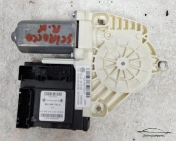 Volkswagen Scirocco raammotor rechts. 5K0959792A beschikbaar voor biedingen