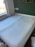 Bed met elektrische lattenbodem, Huis en Inrichting, Slaapkamer | Matrassen en Bedbodems, Ophalen, Gebruikt, Tweepersoons, 180 cm