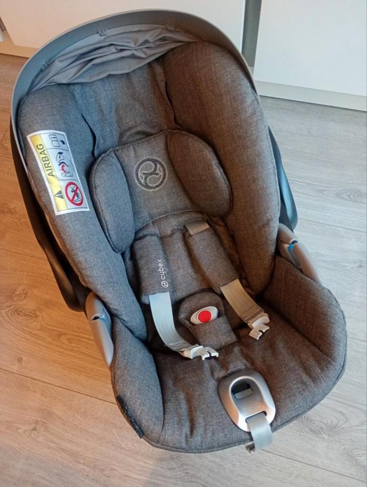 Cybex Maxi-Cosi autostoel als nieuw met adapters, Kinderen en Baby's, Autostoeltjes, Zo goed als nieuw, Maxi-Cosi, 0 t/m 13 kg