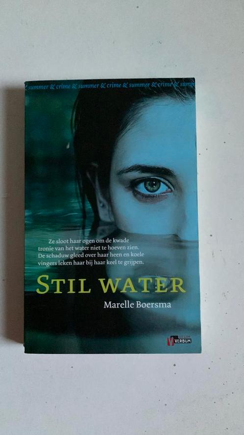 Marelle Boersma - Stil water, Boeken, Thrillers, Zo goed als nieuw, Nederland, Ophalen of Verzenden