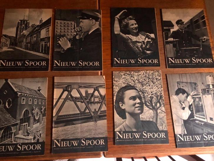 Nieuw Spoor. Acht maandbladen in nieuwstaat. 1951, 1952., Verzamelen, Spoorwegen en Tramwegen, Zo goed als nieuw, Overige soorten