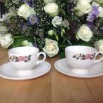 Wedgwood kopjes Briar Rose, Antiek en Kunst, Antiek | Servies compleet, Ophalen of Verzenden