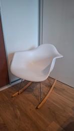 Witte Schommelstoel, Huis en Inrichting, Stoelen, Ophalen, Wit, Zo goed als nieuw, Metaal
