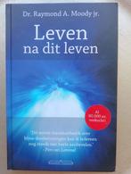 Leven na dit leven, Dr. Raymond A. Moody jr., Boeken, Ophalen of Verzenden, Zo goed als nieuw