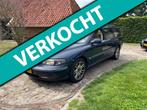 Volvo V70 2.4 Comfort Line, Blauw, 170 pk, Electronic Stability Program (ESP), 83 €/maand