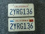 Paar USA License plate / kentekenplaten California reliëf US, Verzenden, Gebruikt, Auto's