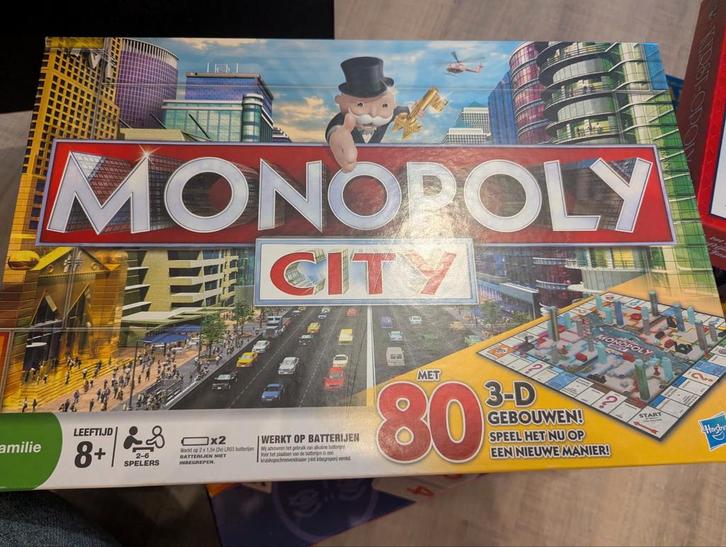 Monopoly City - nette staat, Hobby en Vrije tijd, Gezelschapsspellen | Bordspellen, Zo goed als nieuw, Een of twee spelers, Drie of vier spelers
