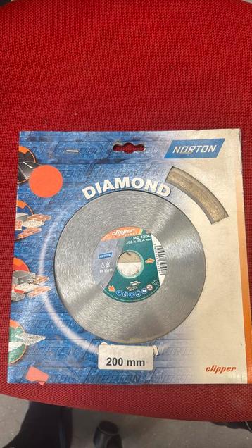 Diamant zaagblad Norton 200 x 25.4mm beschikbaar voor biedingen