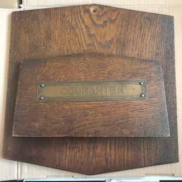 Krantenhouder “Couranten” hout/antiek beschikbaar voor biedingen