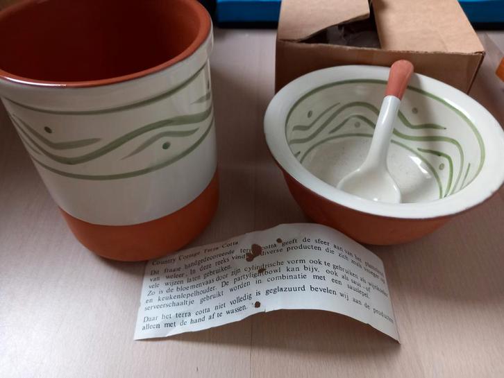 Aardewerk Pot & Kom met Lepel, Huis en Inrichting, Keuken | Servies, Zo goed als nieuw, Overige typen, Overige stijlen, Aardewerk